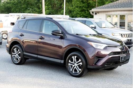2017 Toyota RAV4 LE