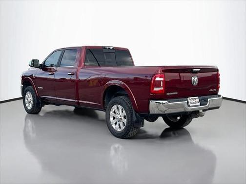 2020 RAM 3500 Laramie Crew Cab 4x4 8 Box