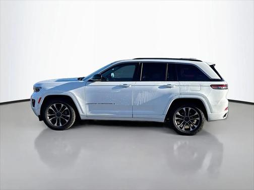 2022 Jeep Grand Cherokee Overland 4x4