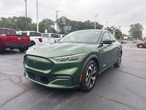 2024 Ford Mustang Mach-E Select