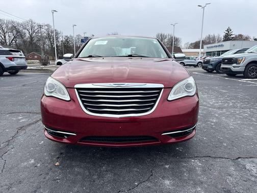 2012 Chrysler 200 Limited