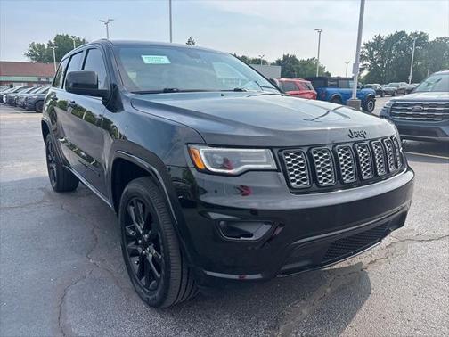 2021 Jeep Grand Cherokee Laredo