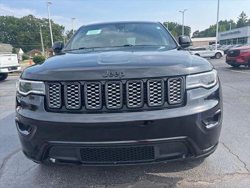 2021 Jeep Grand Cherokee Laredo