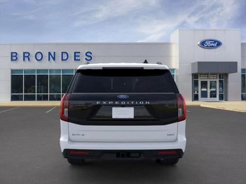 2025 Ford Expedition Max Active 4x4