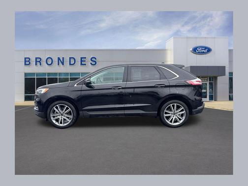 Agate Black Metallic 2024 Ford Edge Titanium