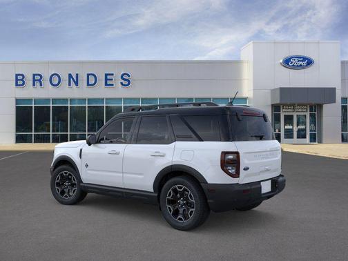 Oxford White 2025 Ford Bronco Sport Outer Banks