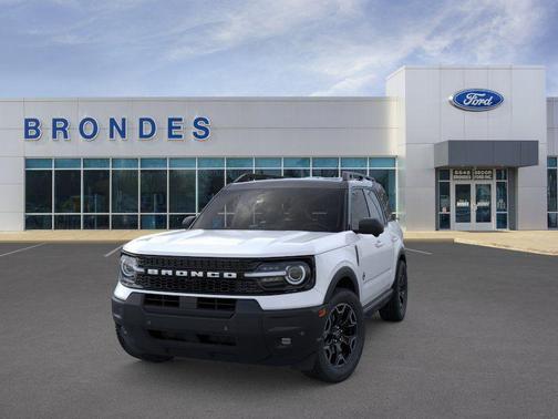 Oxford White 2025 Ford Bronco Sport Outer Banks