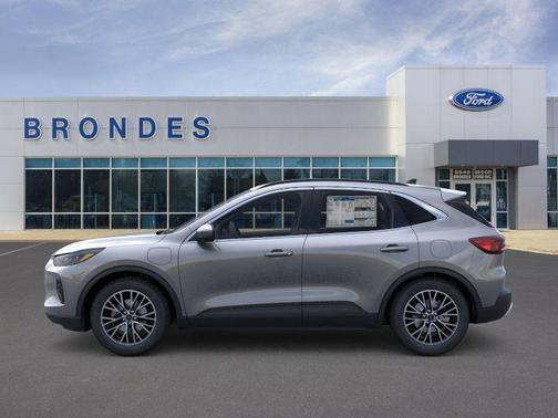 2026 Ford Escape PHEV SE