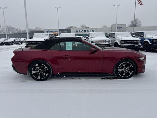 2025 Ford Mustang EcoBoost Premium
