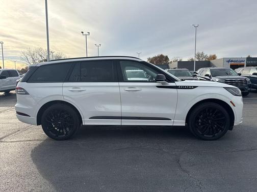 2025 Lincoln Aviator Reserve AWD