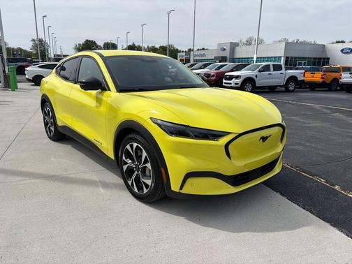 Grabber Yellow 2025 Ford Mustang Mach-E Select