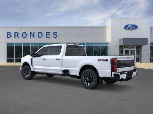 2026 Ford F-350 Platinum