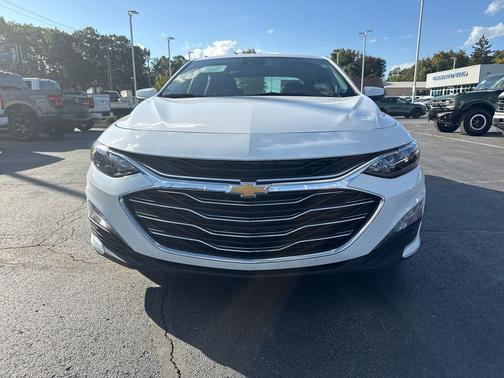 2025 Chevrolet Malibu LT