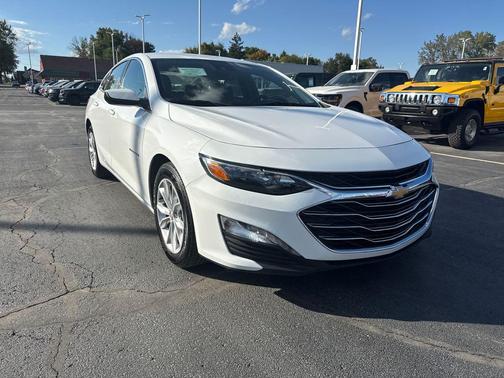 2025 Chevrolet Malibu LT