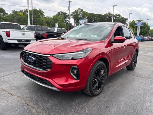 2023 Ford Escape ST-Line Elite