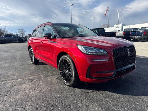 2025 Lincoln Corsair Premiere