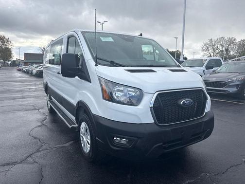2024 Ford Transit-250 Base