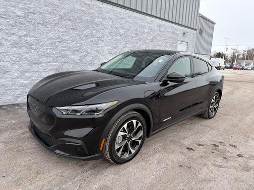 2025 Ford Mustang Mach-E Select