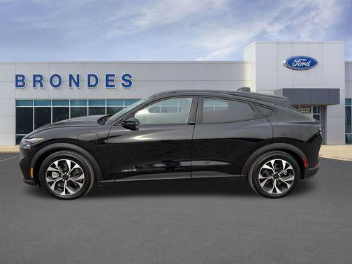 2025 Ford Mustang Mach-E Select