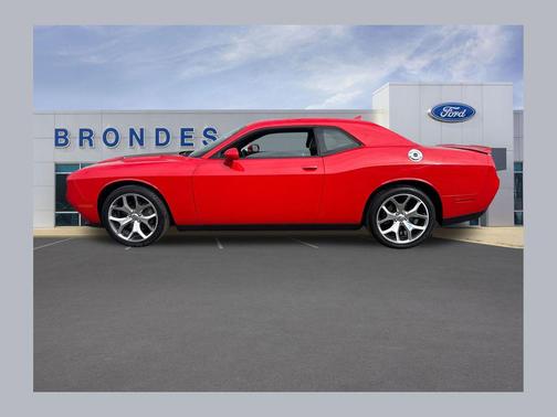2015 Dodge Challenger SXT Plus