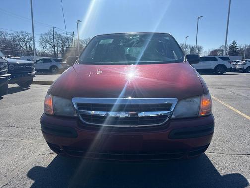 2002 Chevrolet Venture LS
