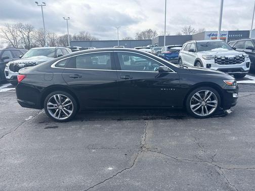 2025 Chevrolet Malibu LT