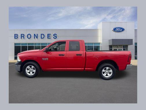 Flame Red Clearcoat 2017 RAM 1500 Tradesman