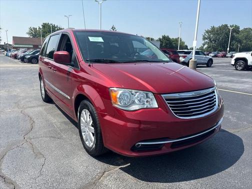 2015 Chrysler Town & Country Touring