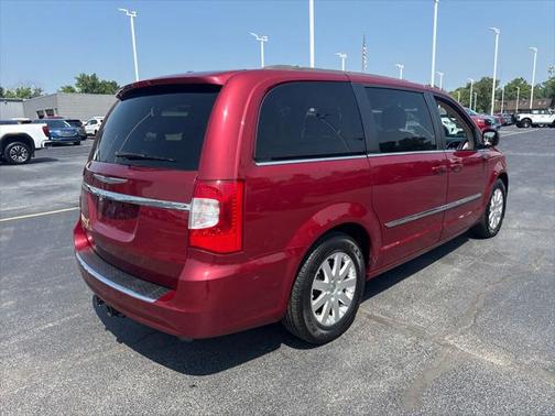 2015 Chrysler Town & Country Touring