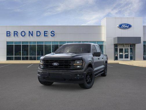 Agate Black Metallic 2026 Ford F-150 XLT