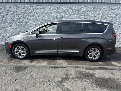 2021 Chrysler Pacifica Hybrid Limited