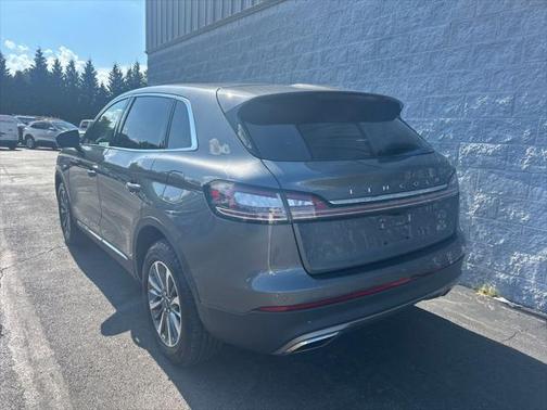 2022 Lincoln Nautilus Standard