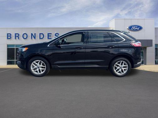 Agate Black Metallic 2022 Ford Edge SEL