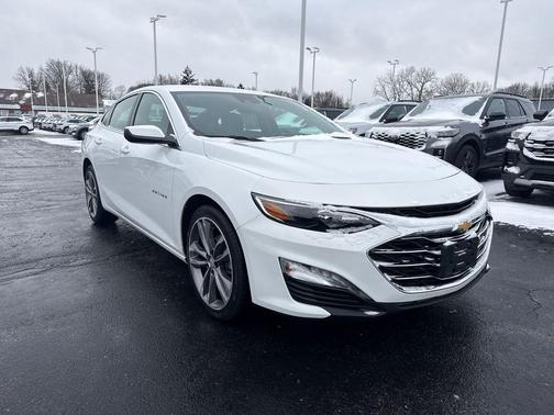 2025 Chevrolet Malibu LT