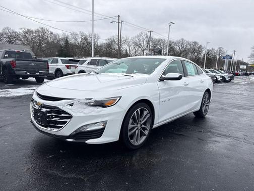 2025 Chevrolet Malibu LT