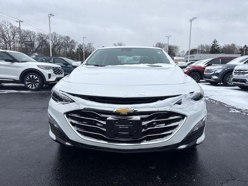 2025 Chevrolet Malibu LT