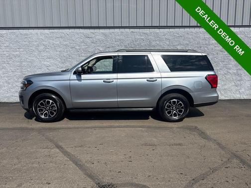 Iconic Silver Metallic 2024 Ford Expedition XLT
