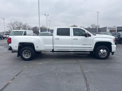 2017 GMC Sierra 3500 Denali
