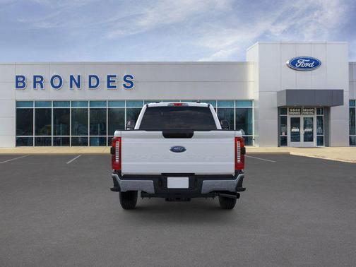 2025 Ford F-250 XL