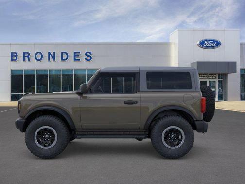 2025 Ford Bronco Base