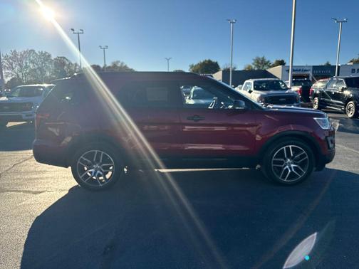 2017 Ford Explorer sport