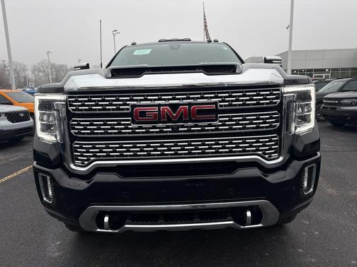 2023 GMC Sierra 2500 Denali
