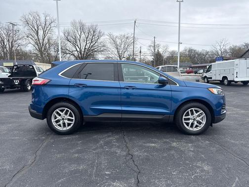 Blue Metallic 2024 Ford Edge SEL