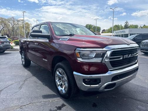 Delmonico Red Pearlcoat 2019 RAM 1500 Big Horn