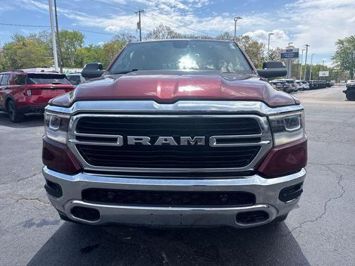 Delmonico Red Pearlcoat 2019 RAM 1500 Big Horn