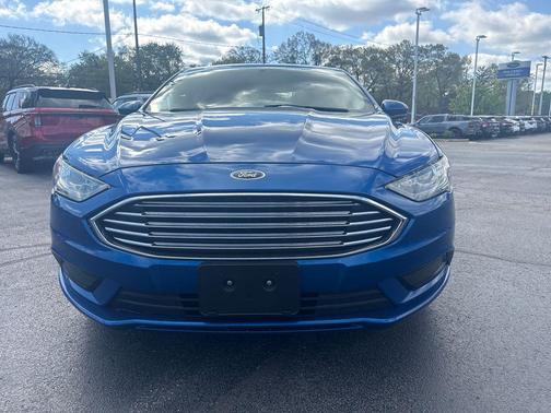Lightning Blue 2017 Ford Fusion SE