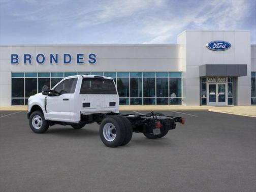 2025 Ford F-350 XL