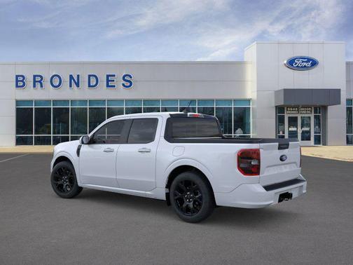 2026 Ford Maverick Lobo Standard