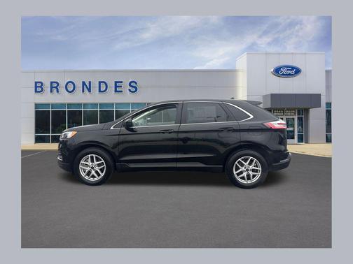 Agate Black Metallic 2024 Ford Edge SEL