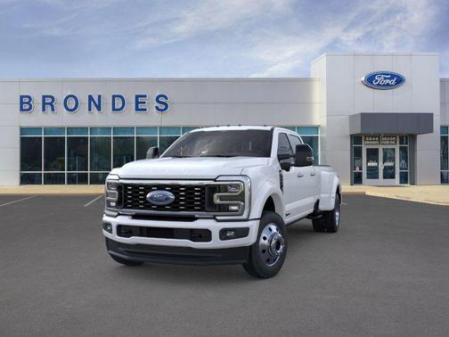 2026 Ford F-450 Platinum
